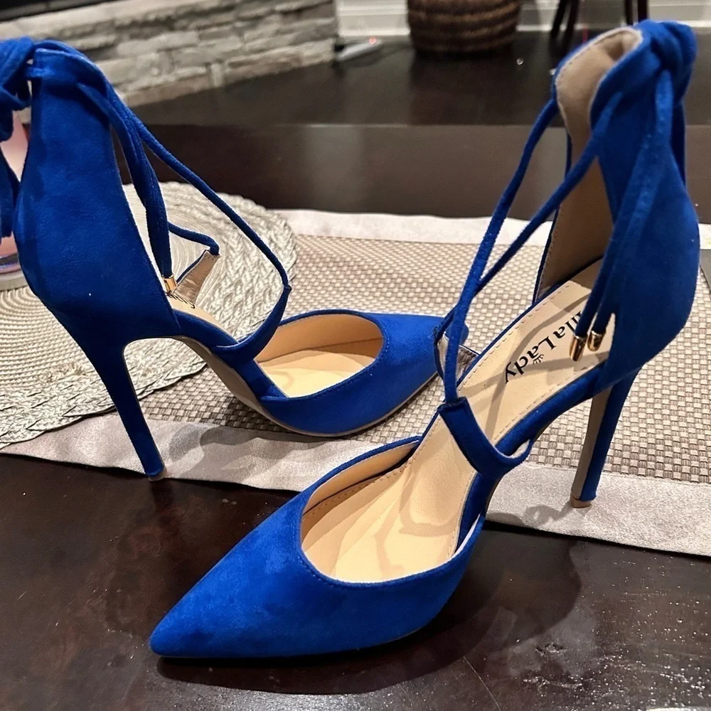 Blue suede like pointed toe stiletto pumps, tie up ankle straps, NWT sz 9